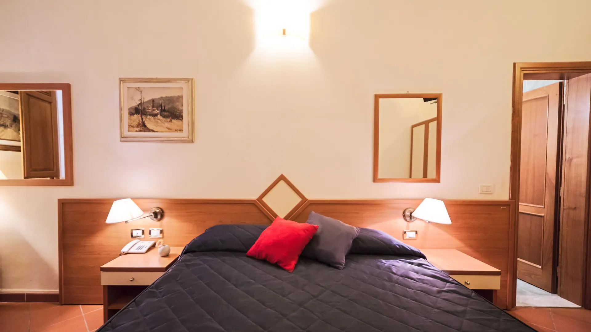 ***  Hotel Maxim Axial Флоренция Италия