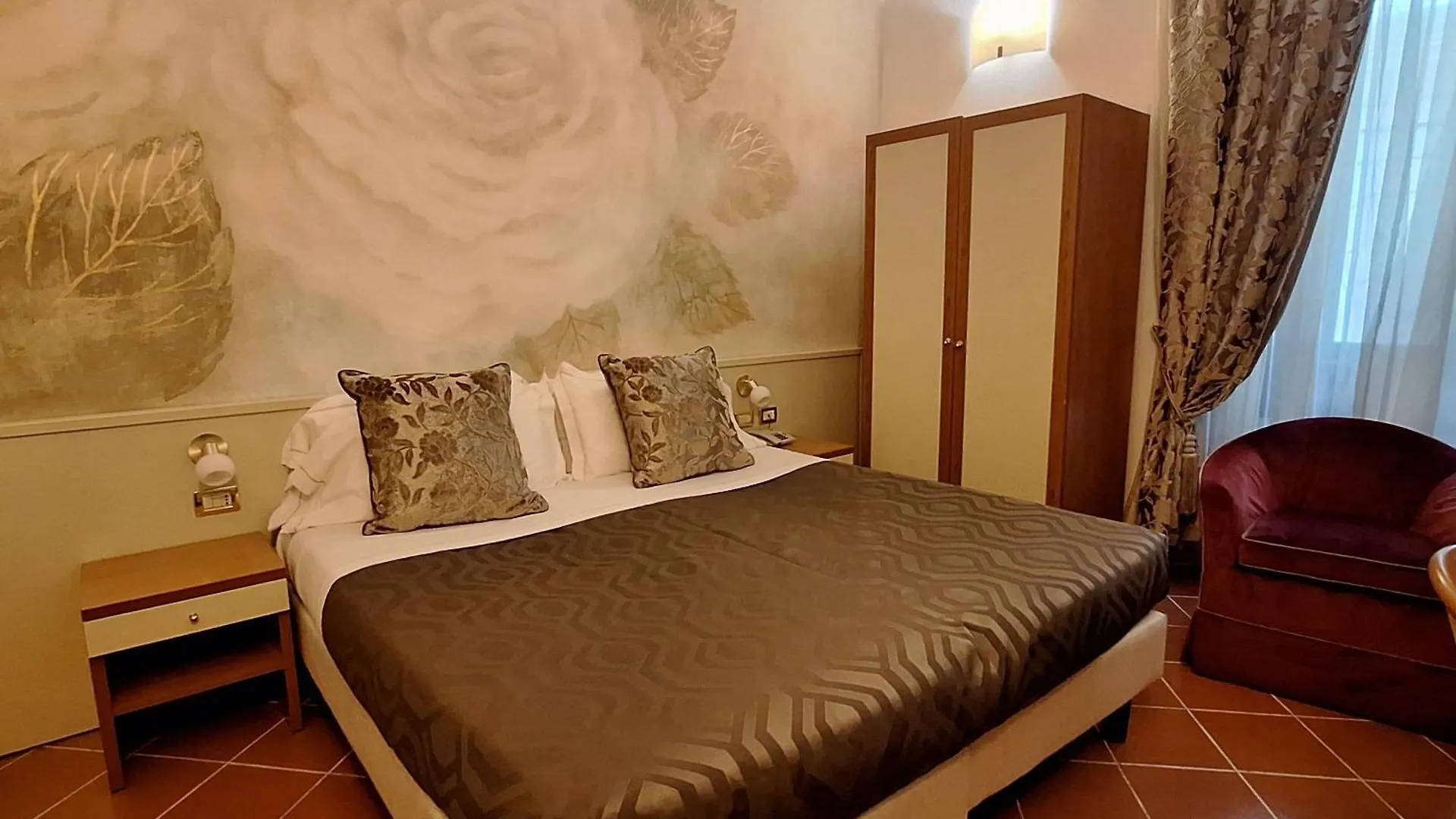 Hotel Maxim Axial Флоренция