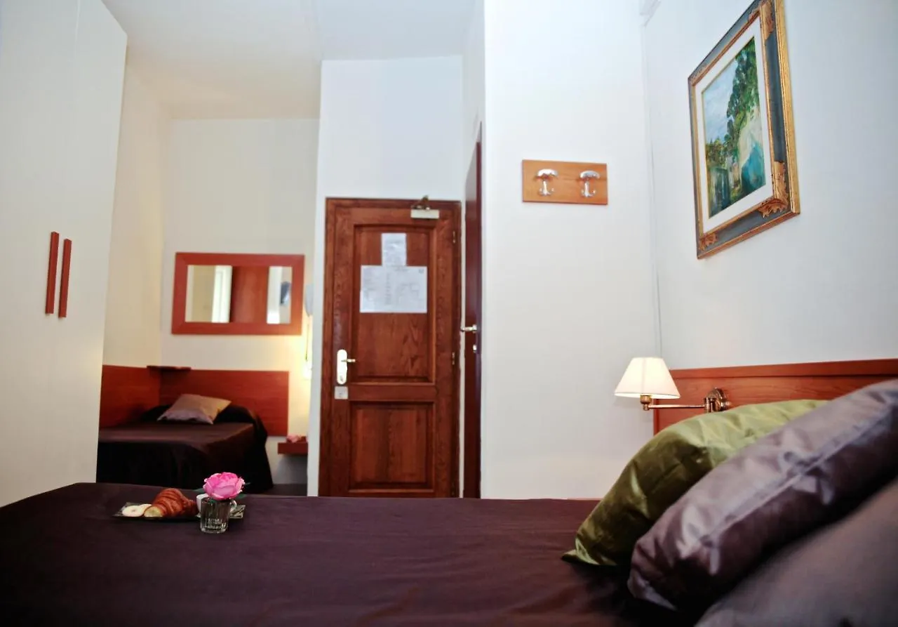Hotel Maxim Axial Флоренция