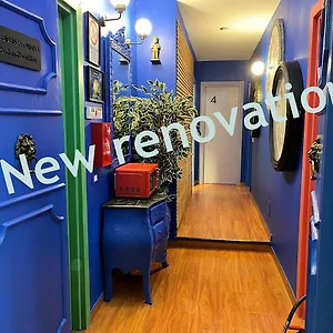  Alojamento de Acomodação e Pequeno-almoço Residenza Olimpo Center