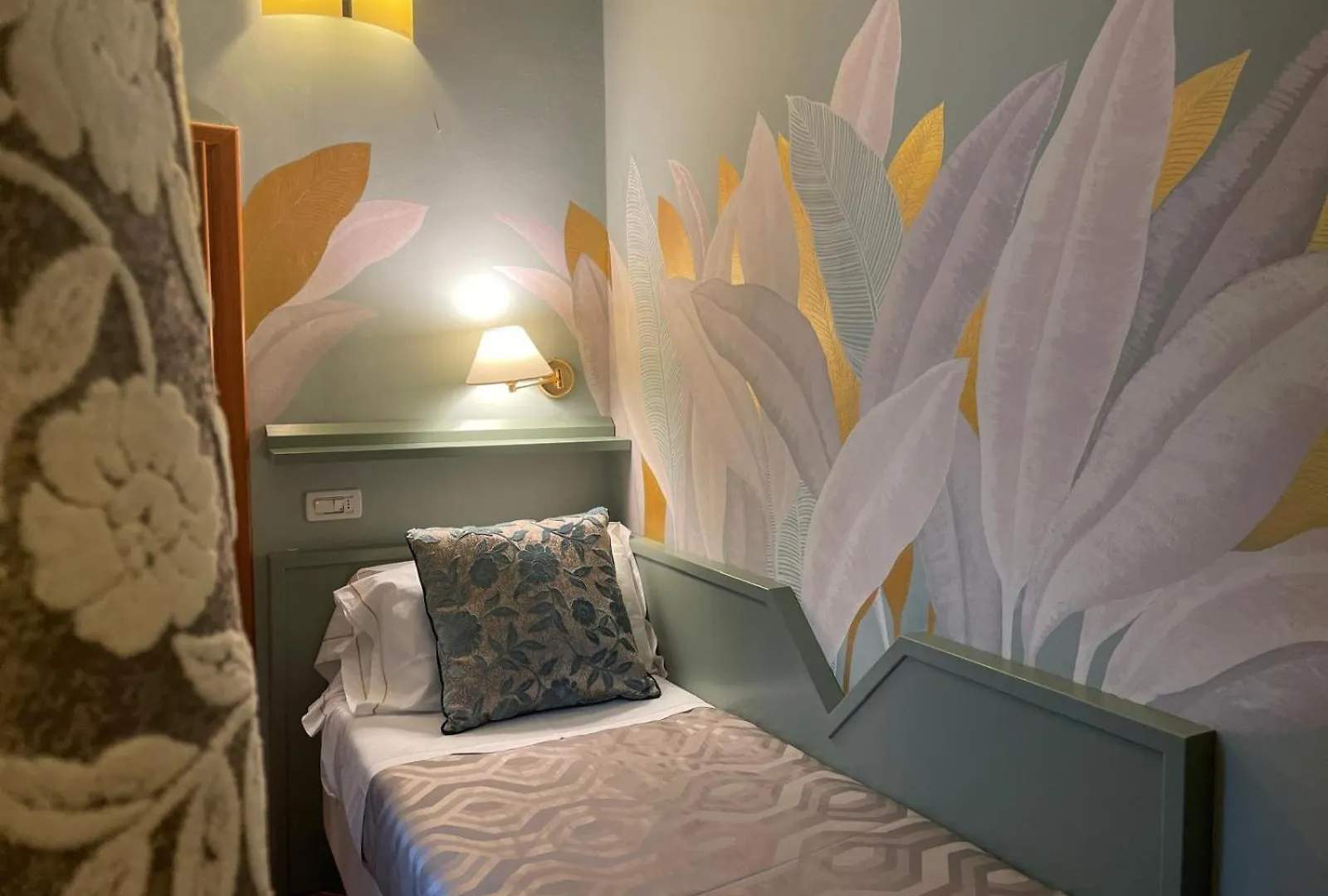 Hotel Maxim Axial Florence
