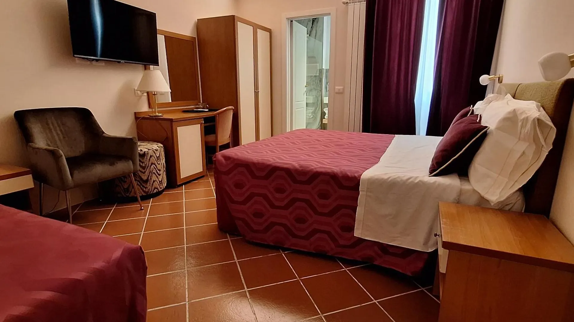 Hotel Maxim Axial Florence