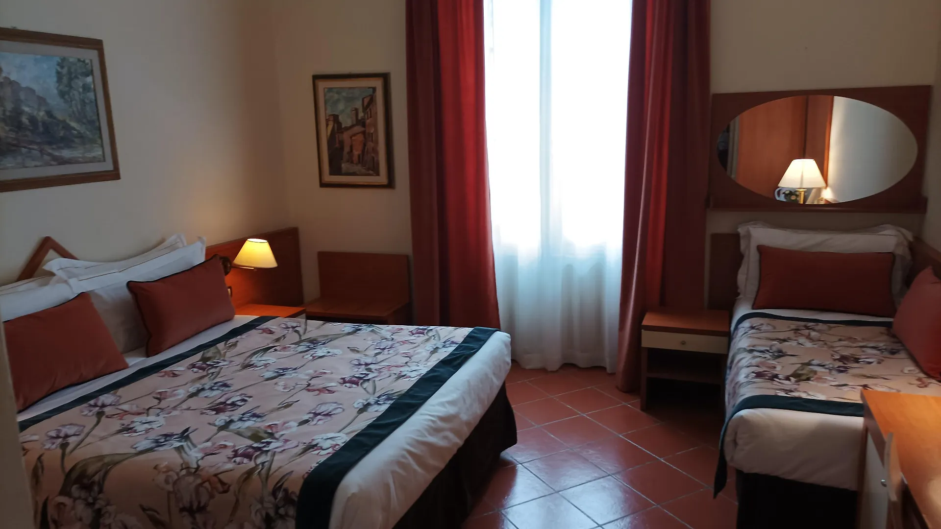 Hotel Maxim Axial Florence 3*,  Italy